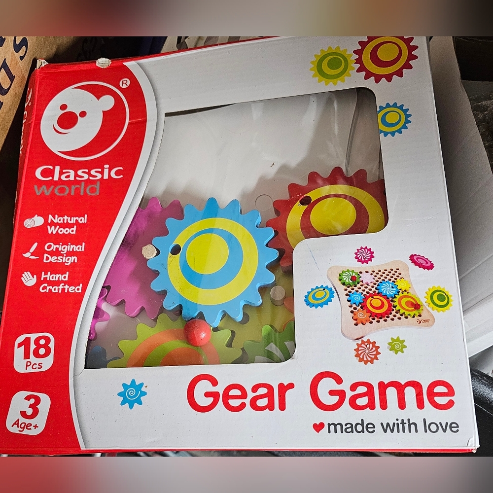 Classic World Gear Game-Wooden Toys with Endless Possibilities! GREAT CONDITION!